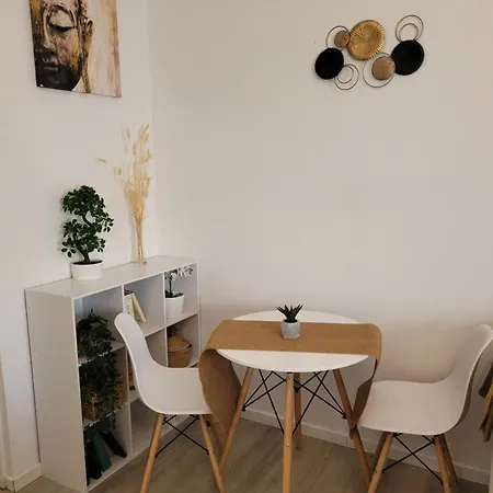 Cocooning House B222 Zen & Peaceful Aeroport Paris Roissy Cdg - Parc Asterix- Stade De France *